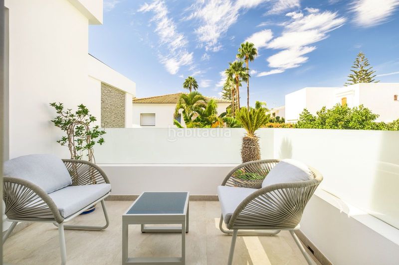 Foto d7cd28db-cf2a-4c9a-a475-ee41ce465300. Chalet en Bello Horizonte - Lindasol Marbella