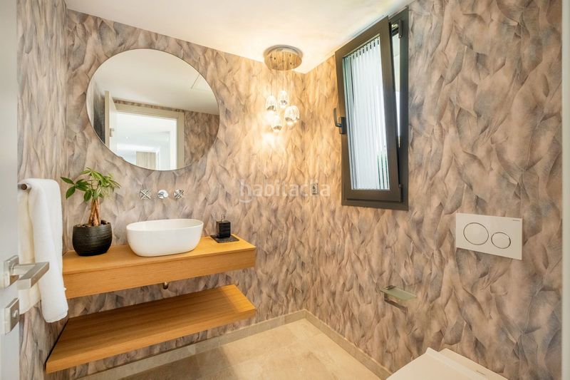 Foto f6ab49ee-7597-47b4-a305-0f4806b3b05c. Chalet en Bello Horizonte - Lindasol Marbella