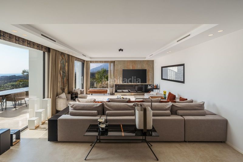 Foto 0aa1e8e7-4e55-483d-b7fc-4e60758b8c7e. Xalet amb aparcament piscina a El Rosario - Ricmar Marbella