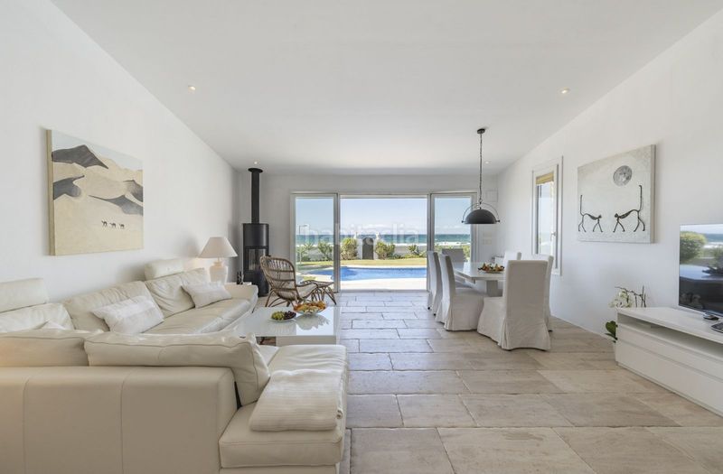 Foto 0e45c65a-c9e4-4978-9e66-5458ed94f0b3. Chalet en Costabella Marbella