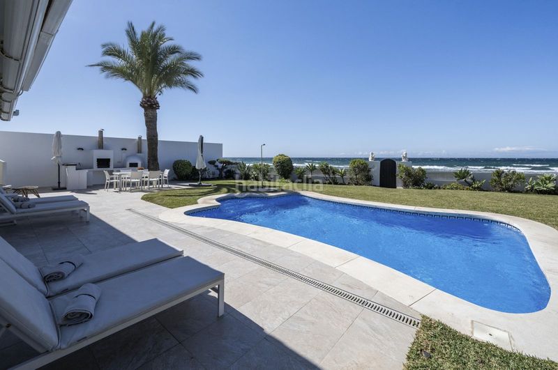 Foto 5c6f6e9e-db45-487a-8c18-5fe078d3a29d. Chalet en Costabella Marbella