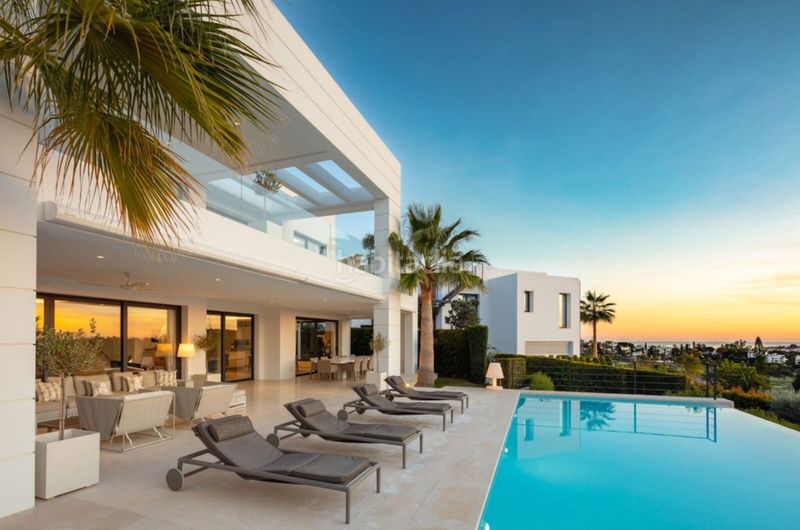 Foto 7f64d74e-7a18-4ec8-a6f5-641bc9771030. Chalet en Las Brisas Marbella