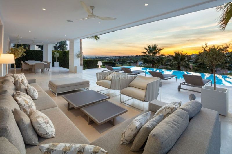 Foto d07d2302-061a-4e51-b9af-c4b6dcc9b452. Xalet amb aparcament piscina a Las Brisas Marbella