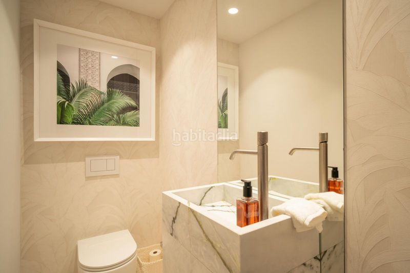 Foto 42cf704b-4e8e-40a6-a907-8e4e7314158d. Planta baixa amb aparcament piscina a Puente Romano Marbella