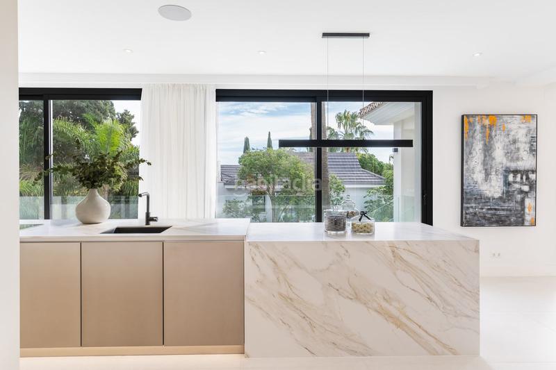 Foto 3fe63686-f152-4a9e-9ffa-48584a45b73f. Chalet mit parking pool in Marbesa Marbella