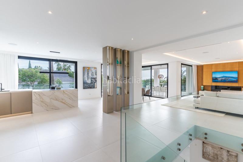 Foto e08f2c6d-a50e-4d7f-aab5-453b721d9af9. Chalet mit parking pool in Marbesa Marbella