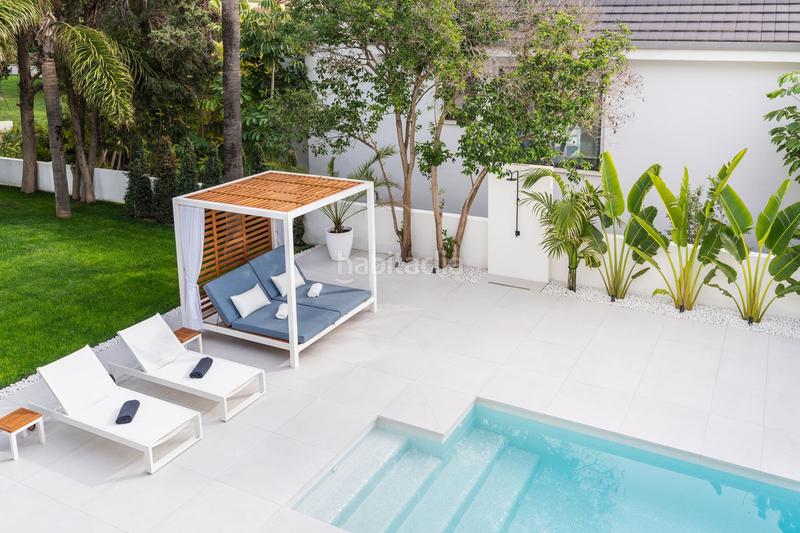 Foto 23727c00-2af4-467d-99e9-88f6691f416f. Chalet con parcheggio piscina in Marbesa Marbella