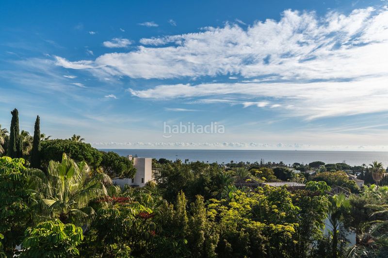 Foto a4b3f5af-6483-453a-8893-402b304cf55a. Xalet amb aparcament piscina a Marbesa Marbella