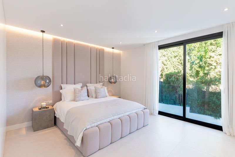 Foto adadb883-c8b2-4c97-8876-28acce12f74b. Xalet amb aparcament piscina a Marbesa Marbella