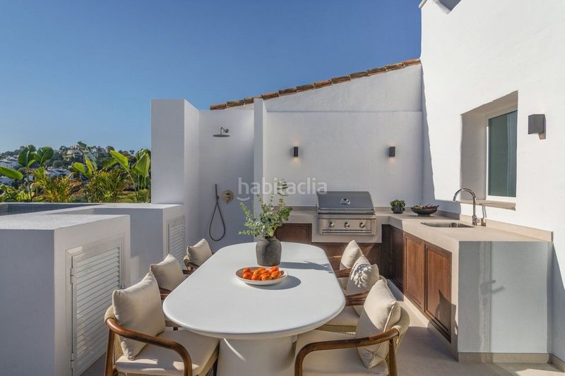 Foto 999e1445-06e9-4f90-84b4-b7dc4d57b361. Duplex con parcheggio piscina in La Quinta Benahavís