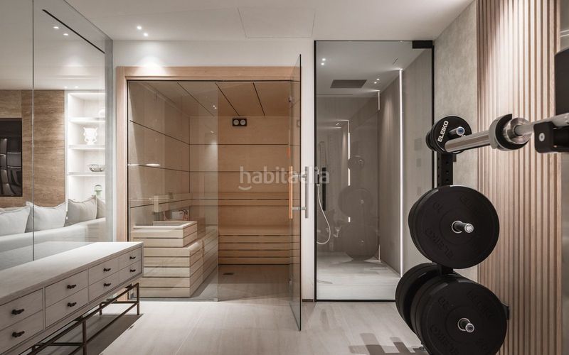 Foto 4a59e4db-0fd4-402c-aad8-4ec99c11c010. Xalet amb aparcament piscina a Las Brisas Marbella