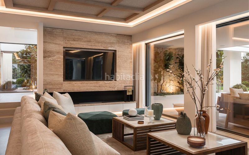 Foto fcdda180-e8c7-40fb-8cc5-f4980a6d1b4f. Xalet amb aparcament piscina a Las Brisas Marbella