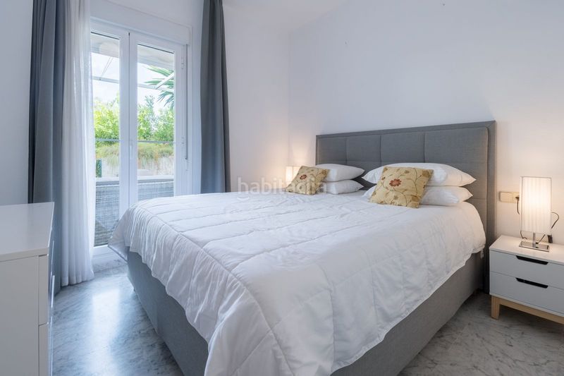 Foto 93c54eab-2630-4b6a-8f83-cffeaf762623. Planta baixa amb aparcament piscina a La Carolina - Guadalpín Marbella