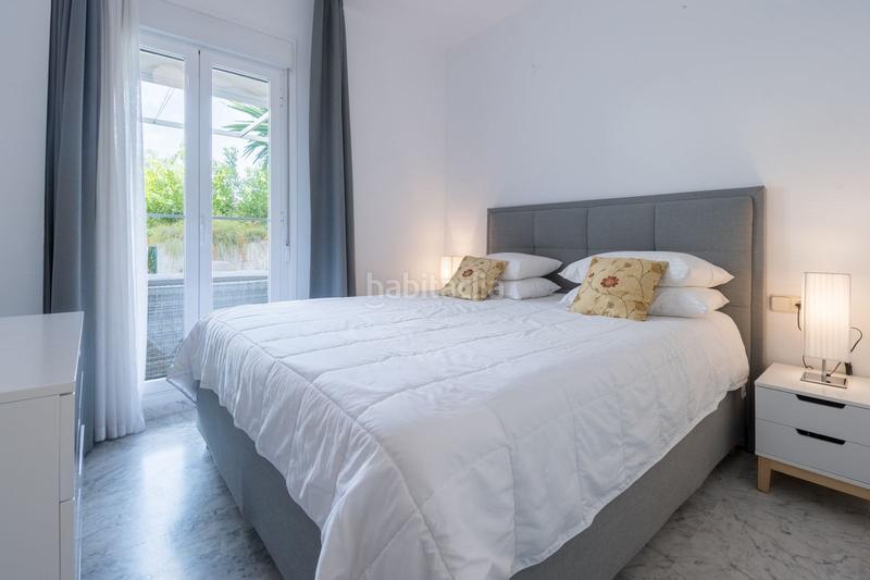 Foto 74d447df-d0ce-493f-82d4-2ac08977edd9. Rez-de-chaussée avec parking piscine dans La Carolina - Guadalpín Marbella