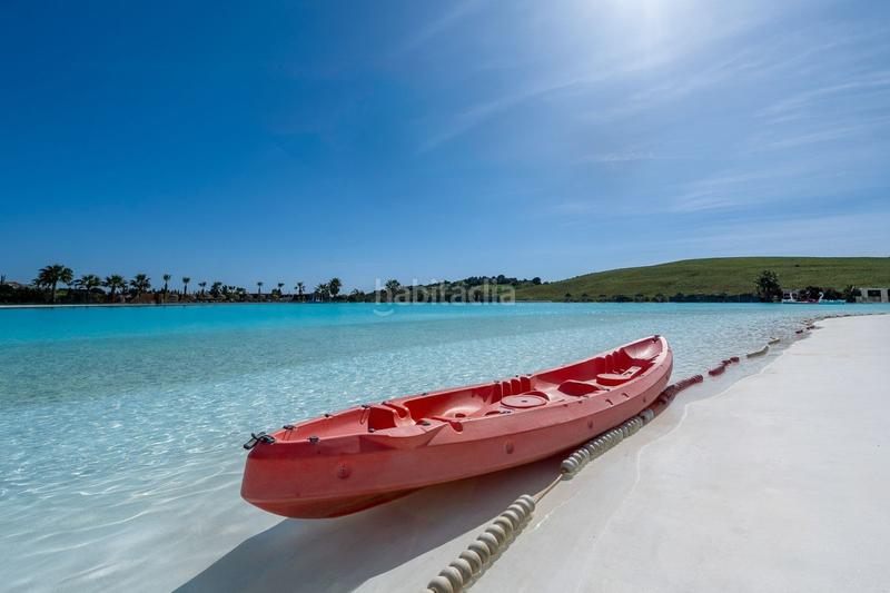 Foto d50e54d2-32a7-4cdd-9192-1104191d4add. Ground floor with parking pool in Casares pueblo Casares