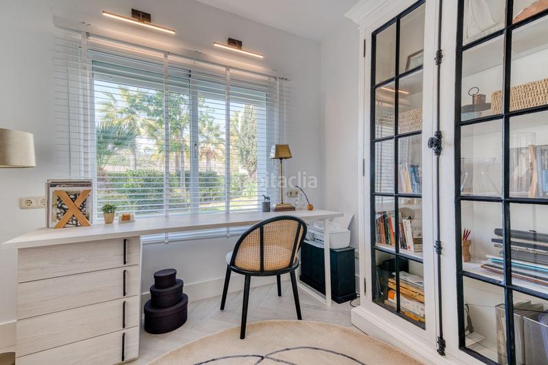 Foto 8e80374b-fbec-427c-b49e-33e43350a480. Piano terra con parcheggio piscina in Casares pueblo Casares