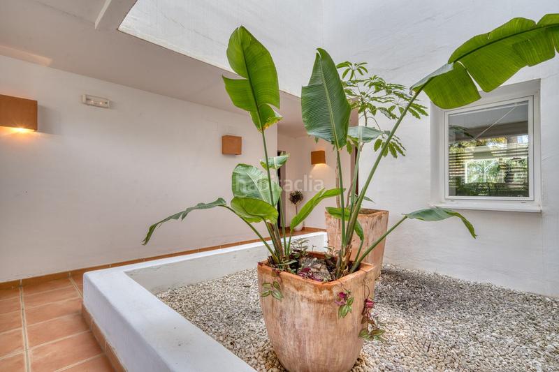 Foto 849a9eb7-4dcc-45a4-ace9-6b3463082434. Planta baixa amb aparcament piscina a Casares pueblo Casares