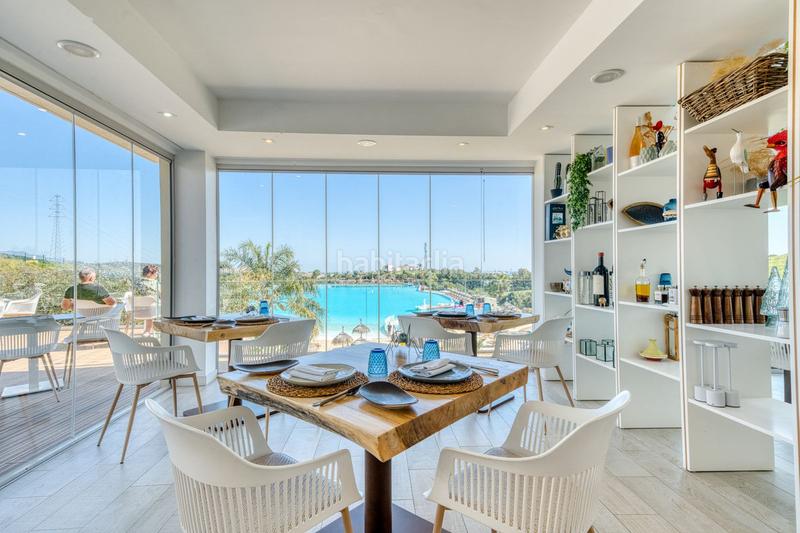 Foto ad4cf6b9-ef29-4a77-8857-a3647c4c38c5. Planta baixa amb aparcament piscina a Casares pueblo Casares