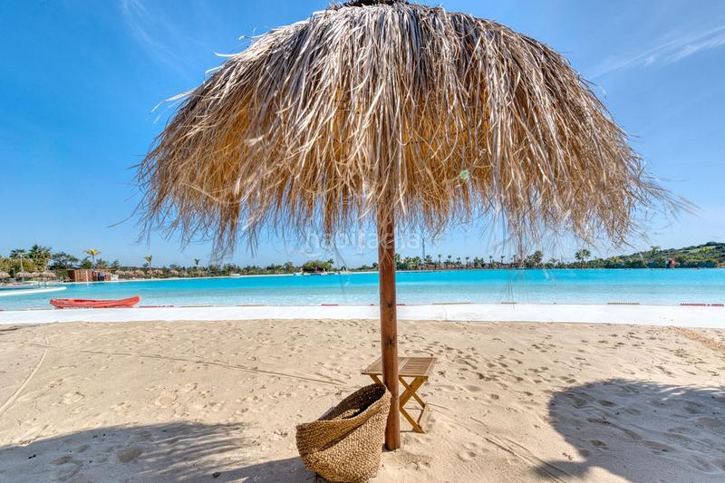 Foto aa1885fb-3e09-47c8-ab9d-4820f52ede87. Rez-de-chaussée avec parking piscine dans Casares pueblo Casares