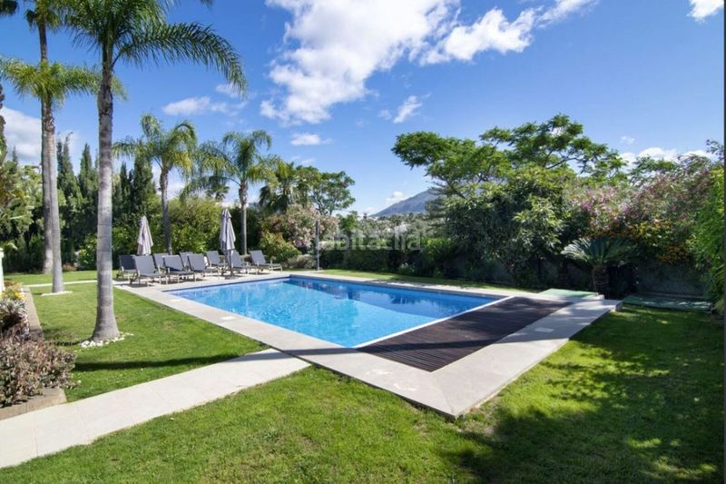 Foto c7e59ec7-7b95-48fe-9194-38e89a556722. Chalet en Las Brisas Marbella