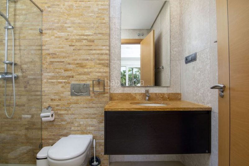 Foto 84ee52bd-0ff6-415b-ab7f-5193ec2cb433. Xalet amb aparcament piscina a Las Brisas Marbella