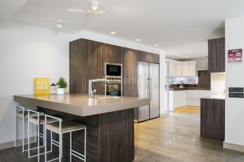 Foto 835a7ce7-c0ce-4970-8568-7133718dae70. Chalet en Las Brisas Marbella