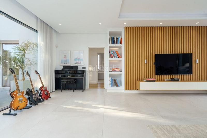 Foto e88a960a-4b1a-4388-9682-b99dbaccf079. Chalet en Las Brisas Marbella