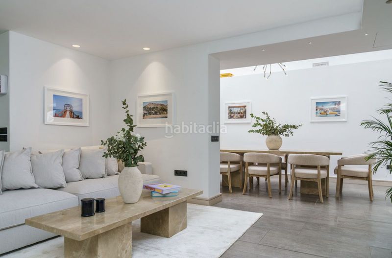 Foto c72337fb-5cf2-47b7-a079-01497efd4b73. Xalet amb aparcament piscina a Las Brisas Marbella