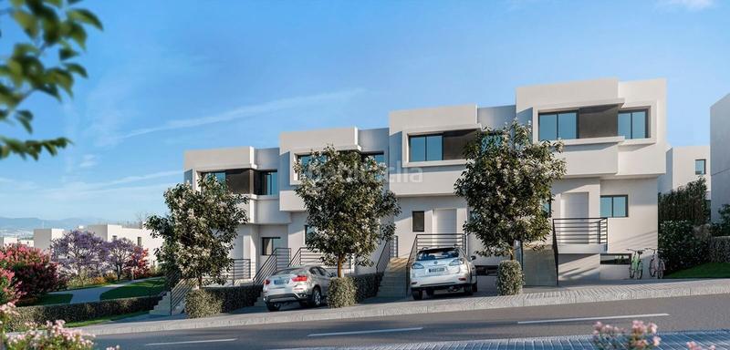 Foto 41bbcd0d-f6f8-47bd-9b06-88cfa52d7f13. Casa a schiera con parcheggio piscina in Pinos de Alhaurín Alhaurín de la Torre