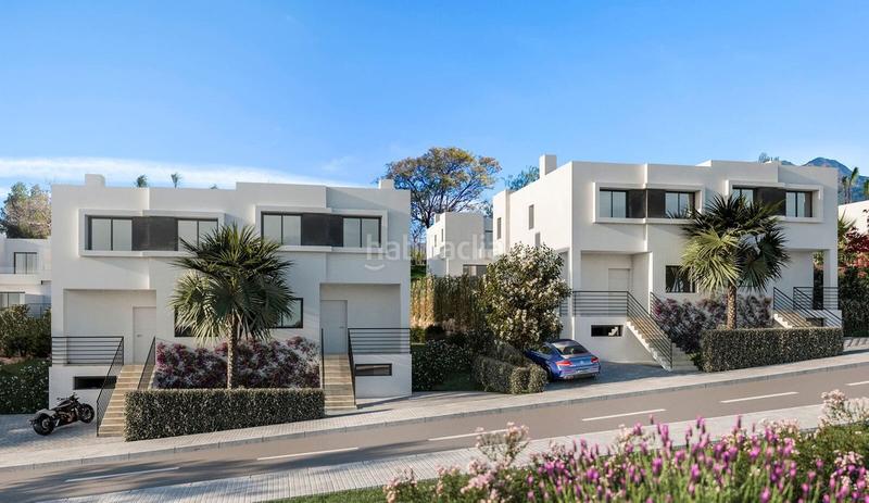 Foto b954596f-a908-4f74-8cea-454e3610ee2e. Reihenhaus mit parking pool in Pinos de Alhaurín Alhaurín de la Torre