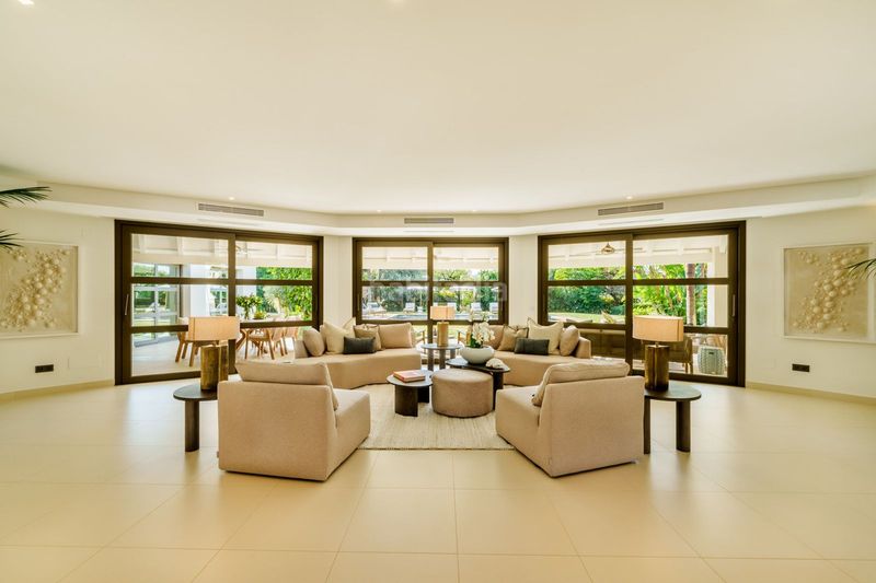 Foto 9834712b-0592-4f27-a06d-bbfdeef39fd7. Xalet amb aparcament piscina a Las Brisas Marbella