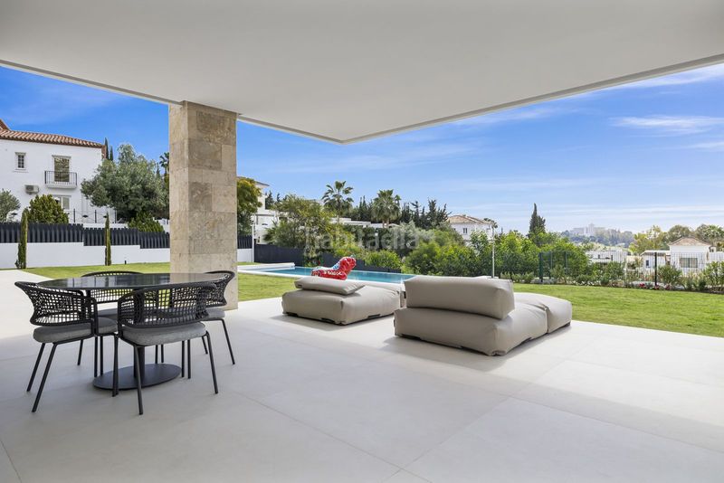 Foto 09f89082-dfe3-491d-bf50-5c3b825dbe72. Xalet amb aparcament piscina a La Alquería Benahavís