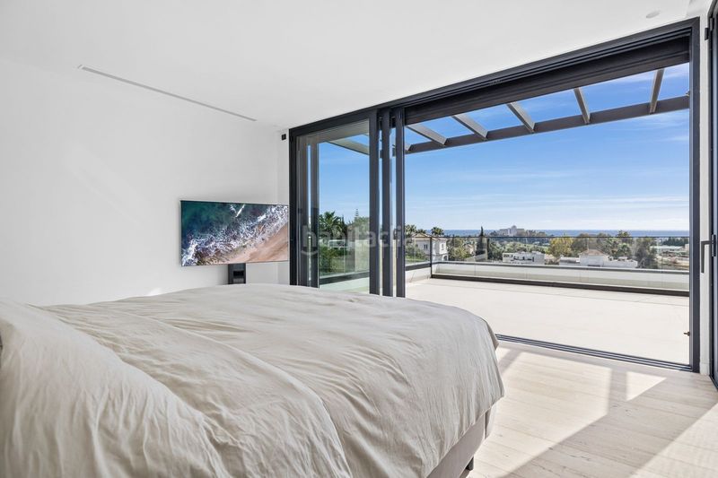 Foto 245033aa-fbf3-471a-894f-4479a299e204. Xalet amb aparcament piscina a La Alquería Benahavís