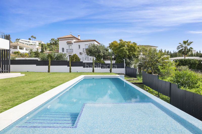 Foto 46122e8d-80d8-451c-b828-967d73ff29e4. Xalet amb aparcament piscina a La Alquería Benahavís