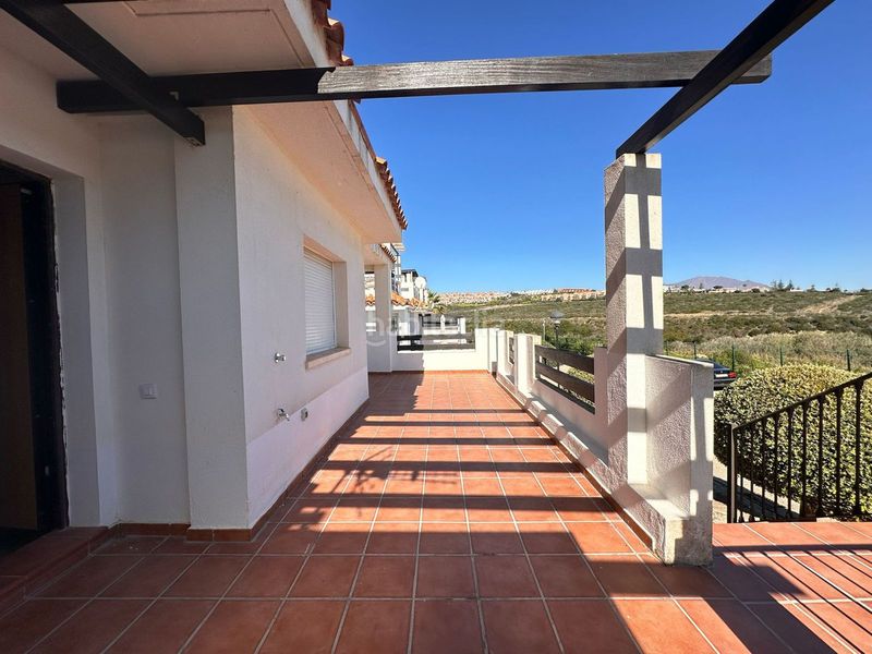 Foto b92a2e49-9c55-427b-bf0b-aadfeab14589. Apartament amb piscina a Chullera Manilva