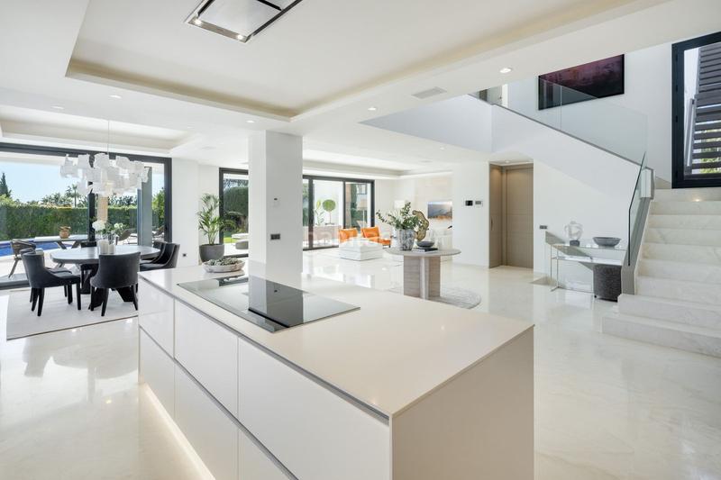 Foto c53acc45-e127-45ee-9b0b-abae14539adc. Chalet en lomas de Marbella club Marbella