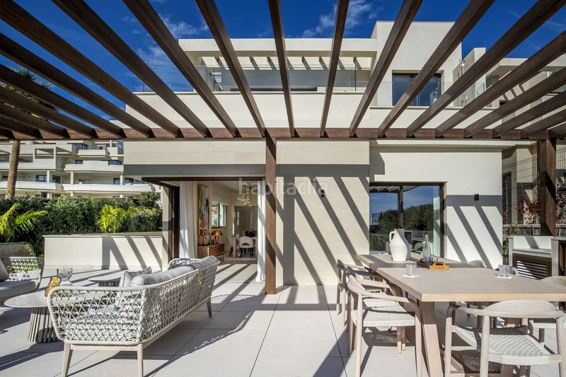 Foto 4a66be25-6987-44fe-b414-2eaa56f147f5. Chalet en El Velerín Estepona