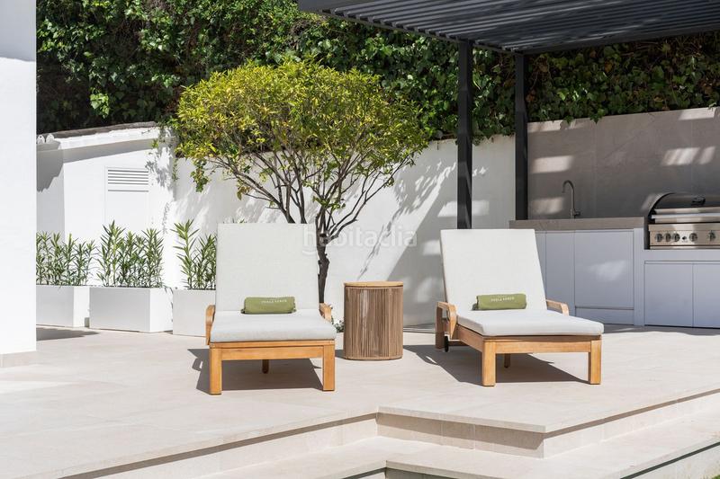 Foto 1a52399f-9fe2-4ce5-949d-968a6dfb84f7. Chalet mit parking pool in La Dama de Noche - La Alzambra Marbella