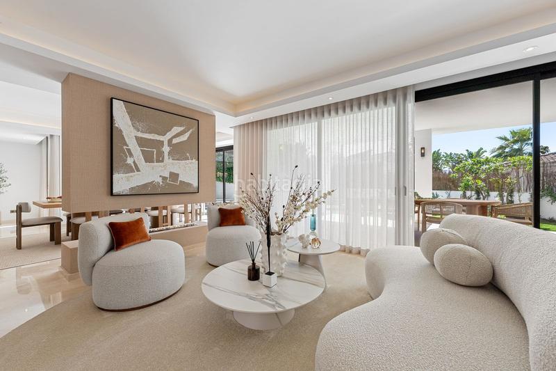 Foto ac4eb878-fa24-412f-98c2-dd57717f01d2. Chalet mit parking pool in La Dama de Noche - La Alzambra Marbella