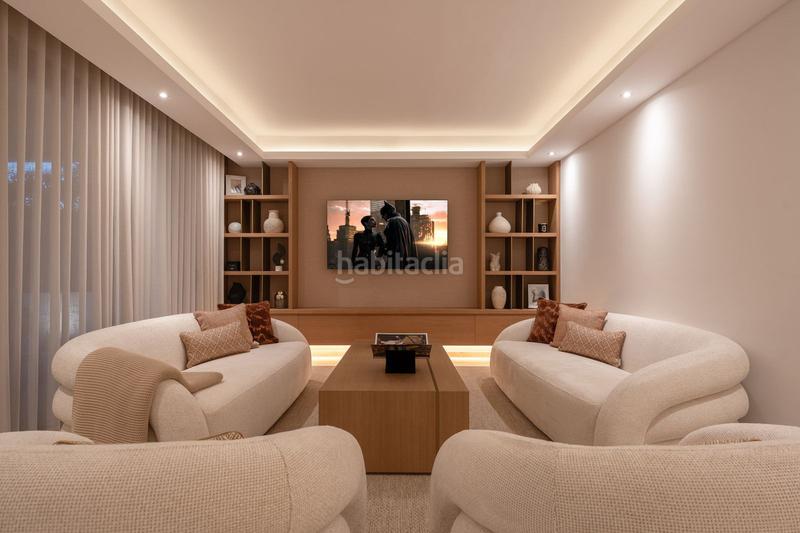 Foto c5cd1748-9b94-4c4b-96f8-355bf2161a16. Chalet mit parking pool in La Dama de Noche - La Alzambra Marbella