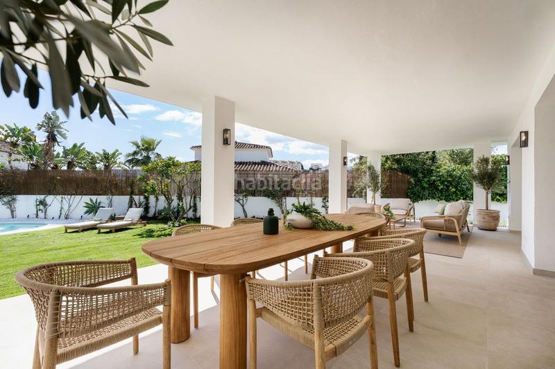 Foto f0bce027-cf26-4756-b628-3a23262b7550. Chalet mit parking pool in La Dama de Noche - La Alzambra Marbella