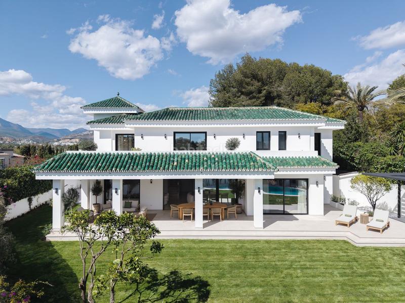 Foto 3ac12dd3-072e-45f2-97e7-6dff4cc68163. Chalet en La Dama de Noche - La Alzambra Marbella