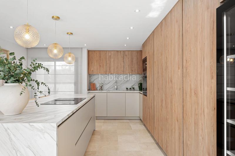 Foto 945644cd-4b79-42d6-a44a-863fbc6f9240. Chalet en La Dama de Noche - La Alzambra Marbella