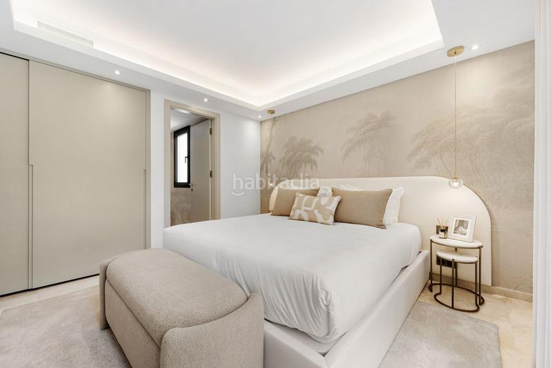 Foto db5d27b5-0f0d-4589-ae00-d76d4253720f. Chalet con parcheggio piscina in La Dama de Noche - La Alzambra Marbella