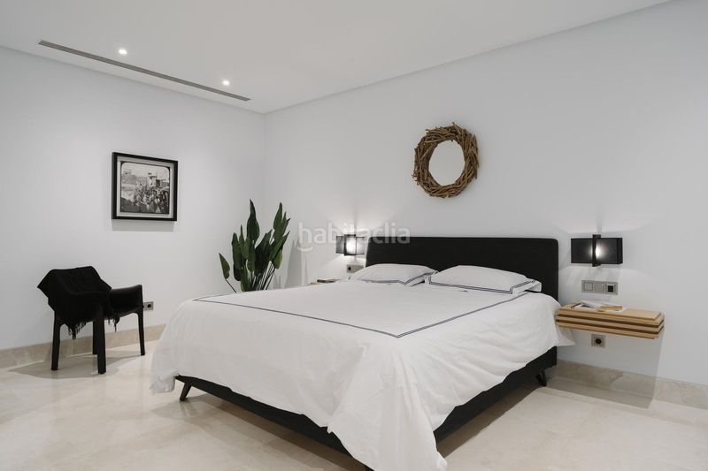 Foto 0dcc508e-7598-41b1-9bf3-49413994121d. Xalet amb aparcament piscina a Los Flamingos Benahavís