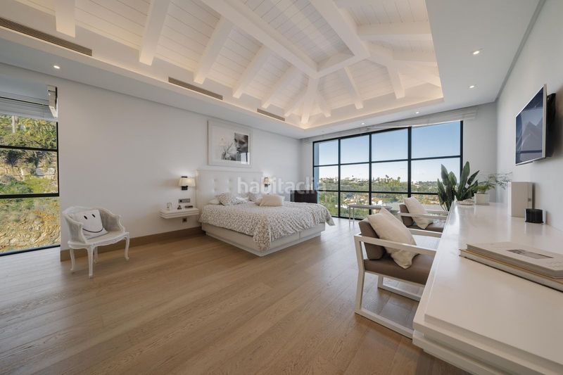 Foto 1371f8b3-5a1e-494c-98b3-739342db8508. Xalet amb aparcament piscina a Los Flamingos Benahavís