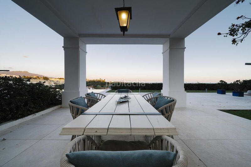 Foto 34f5da8c-ba1f-437c-b673-045b3edf7cd2. Xalet amb aparcament piscina a Los Flamingos Benahavís