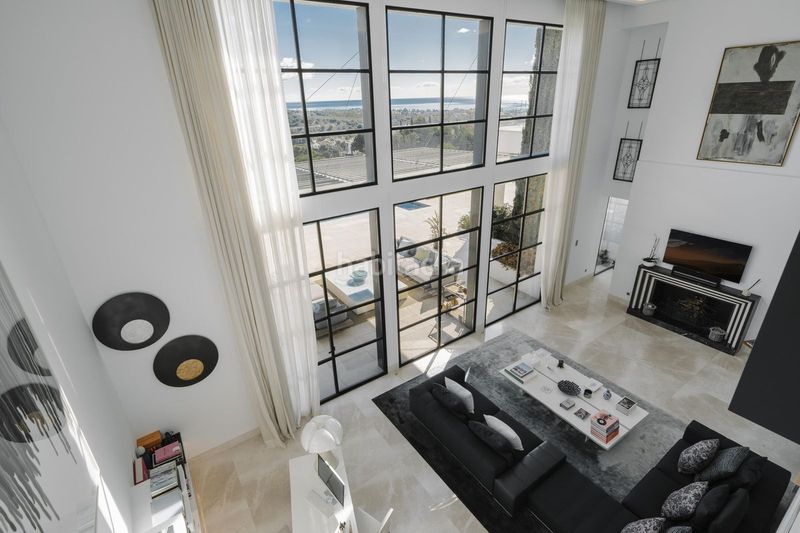 Foto 7e34025d-0cfc-4b3c-991e-a7389baae0b7. Xalet amb aparcament piscina a Los Flamingos Benahavís