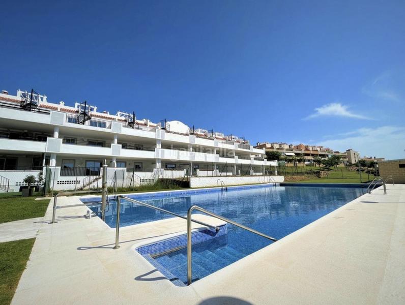 Foto 466299a0-fe9c-4421-946a-a0bf49f5b8e0. Attico con parcheggio piscina in Doña Julia Golf Casares