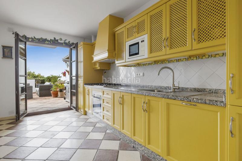 Foto 2ae8d5c8-7323-45e2-994e-91e20e62db94. Chalet avec piscine dans La Quinta Benahavís